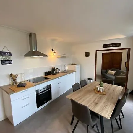 Appartement +++ Très En Centre *